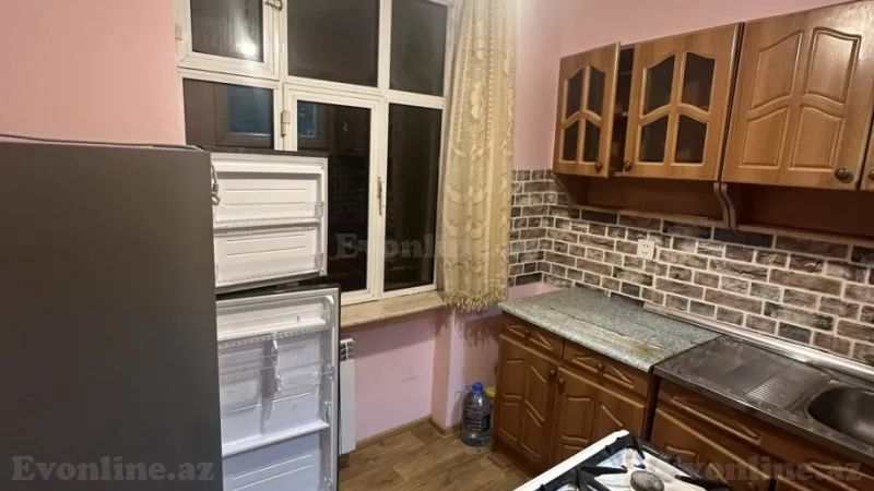 Kirayə verilir 2 otaqlı Mənzil Köhnə tikili 50 m² Nəriman Nərimanov m. - şəkil 3