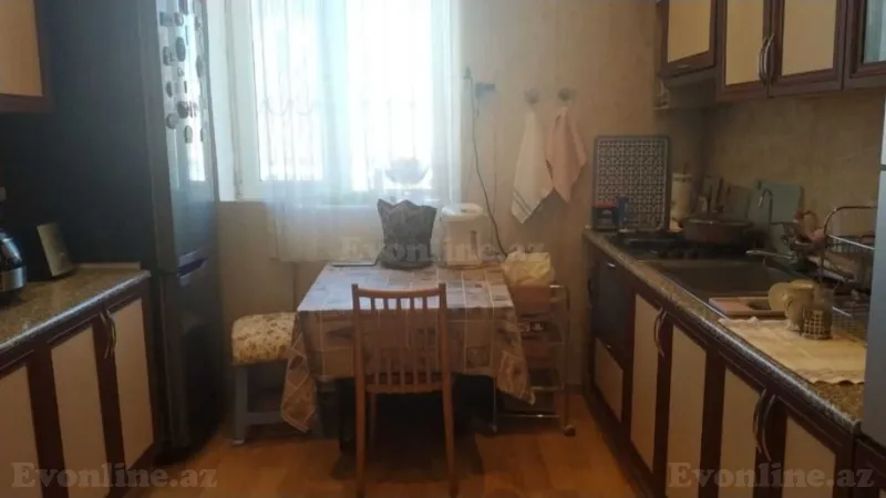 Satılır 3 otaqlı Mənzil Köhnə tikili 100 m² Nizami m. - şəkil 19