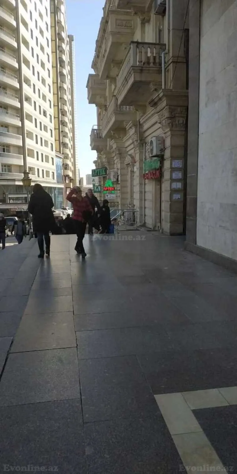 Satılır 3 otaqlı Mənzil Köhnə tikili 100 m² Nizami m. - şəkil 25