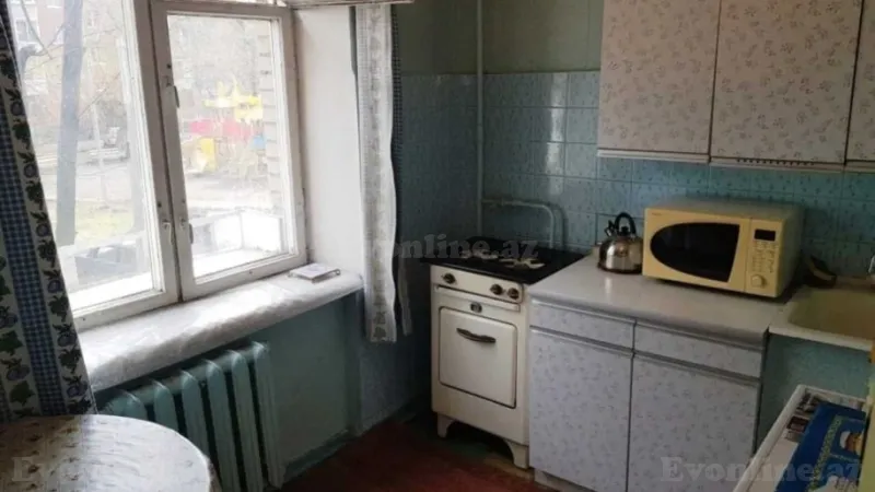 Satılır 2 otaqlı Mənzil Köhnə tikili 51 m² Sabunçu r. - şəkil 2