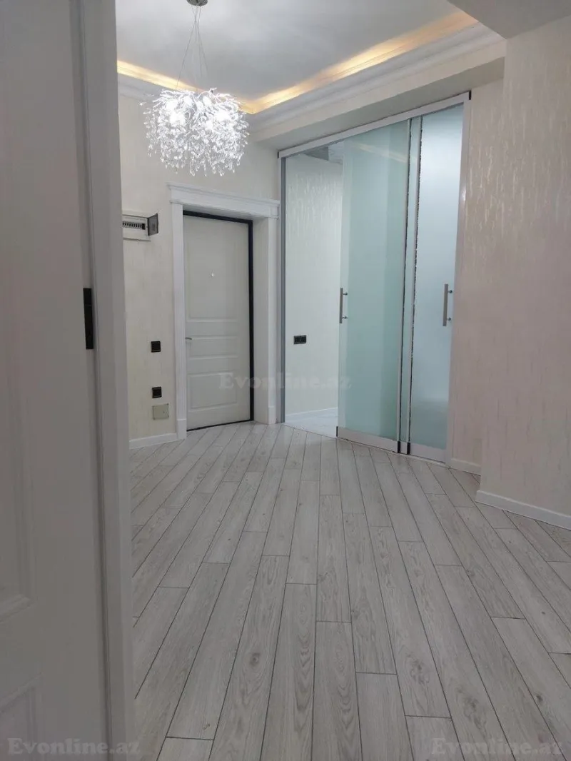 Satılır 3 otaqlı Mənzil Yeni tikili 95 m² 4-cü mikrorayon - şəkil 16