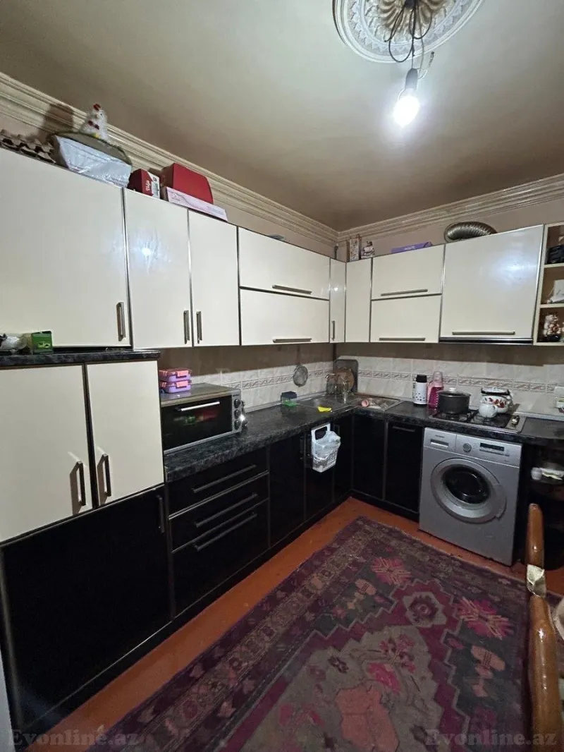 Satılır 2 otaqlı Mənzil Köhnə tikili 56 m² Əhmədli