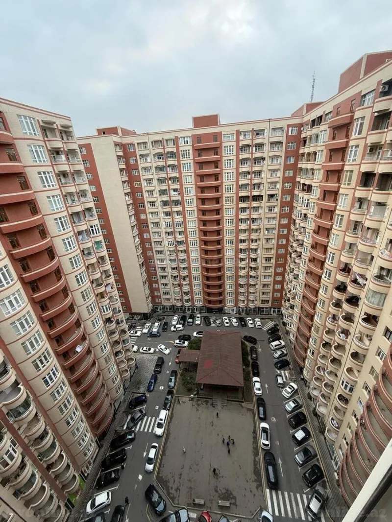 Satılır 3 otaqlı Mənzil Yeni tikili 137 m² Badamdar