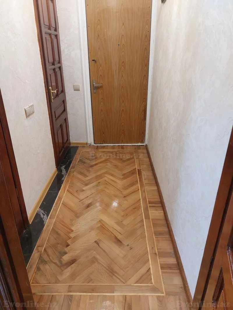 Satılır 2 otaqlı Mənzil Köhnə tikili 55 m² 4-cü mikrorayon - şəkil 5