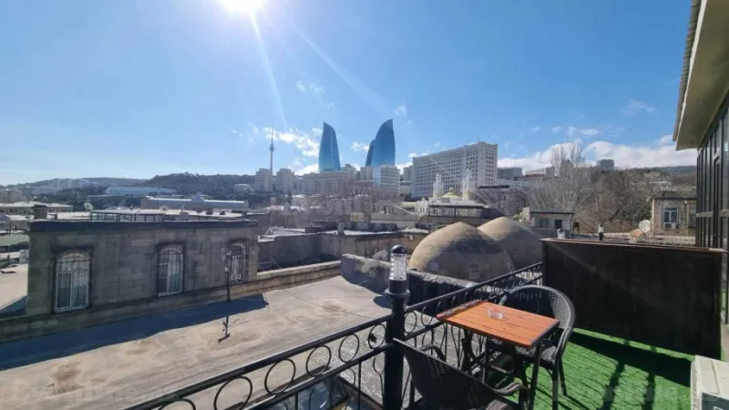 Kirayə verilir Obyekt 300 m² İçərişəhər m.