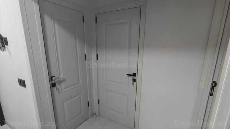 Satılır 3 otaqlı Mənzil Köhnə tikili 75 m² Əhmədli m. - şəkil 3