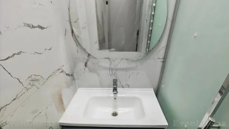 Satılır 3 otaqlı Mənzil Köhnə tikili 75 m² Əhmədli m. - şəkil 15