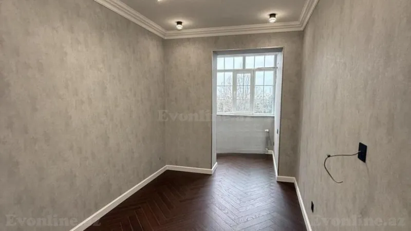 Satılır 3 otaqlı Mənzil Köhnə tikili 75 m² Gənclik m. - şəkil 8