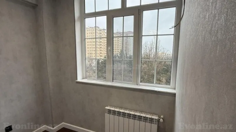 Satılır 3 otaqlı Mənzil Köhnə tikili 75 m² Gənclik m. - şəkil 9