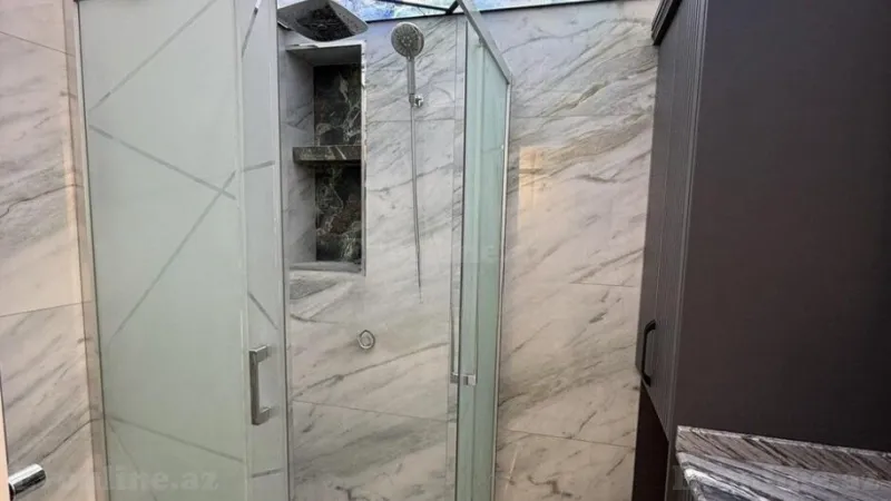 Satılır 3 otaqlı Mənzil Köhnə tikili 75 m² Gənclik m. - şəkil 18