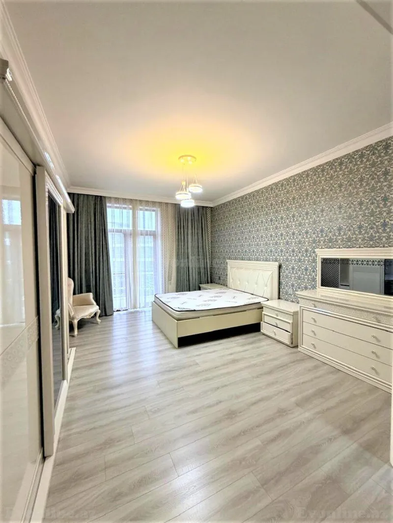 Kirayə verilir 5 otaqlı Mənzil Yeni tikili 220 m² Xətai m. - şəkil 4