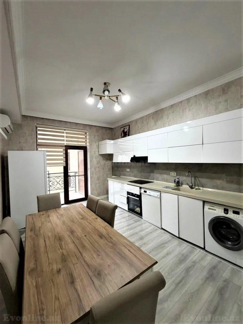 Kirayə verilir 5 otaqlı Mənzil Yeni tikili 220 m² Xətai m. - şəkil 14