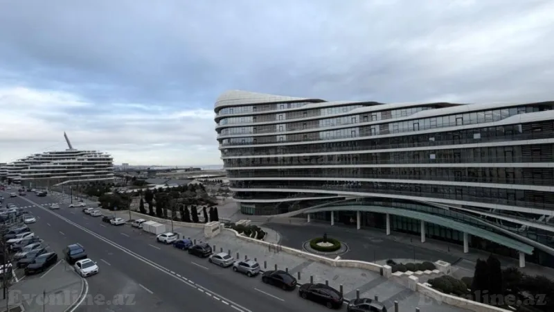 Kirayə verilir 5 otaqlı Mənzil Yeni tikili 220 m² Xətai m. - şəkil 20