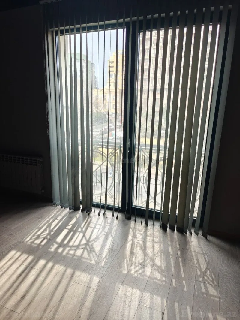 Kirayə verilir Ofis 92.7 m² 28 May m. - şəkil 9