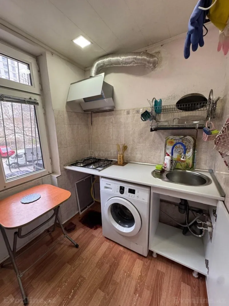 Satılır 2 otaqlı Mənzil Köhnə tikili 60 m² Yasamal - şəkil 7