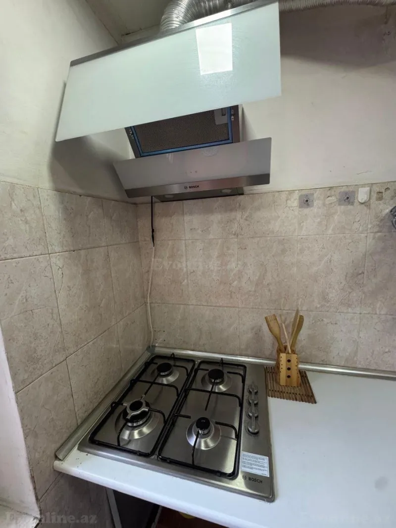 Satılır 2 otaqlı Mənzil Köhnə tikili 60 m² Yasamal - şəkil 11