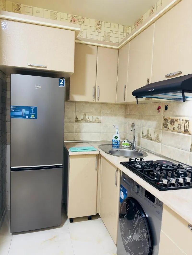 Kirayə verilir 3 otaqlı Mənzil Yeni tikili 120 m² 8 Noyabr m. - şəkil 7