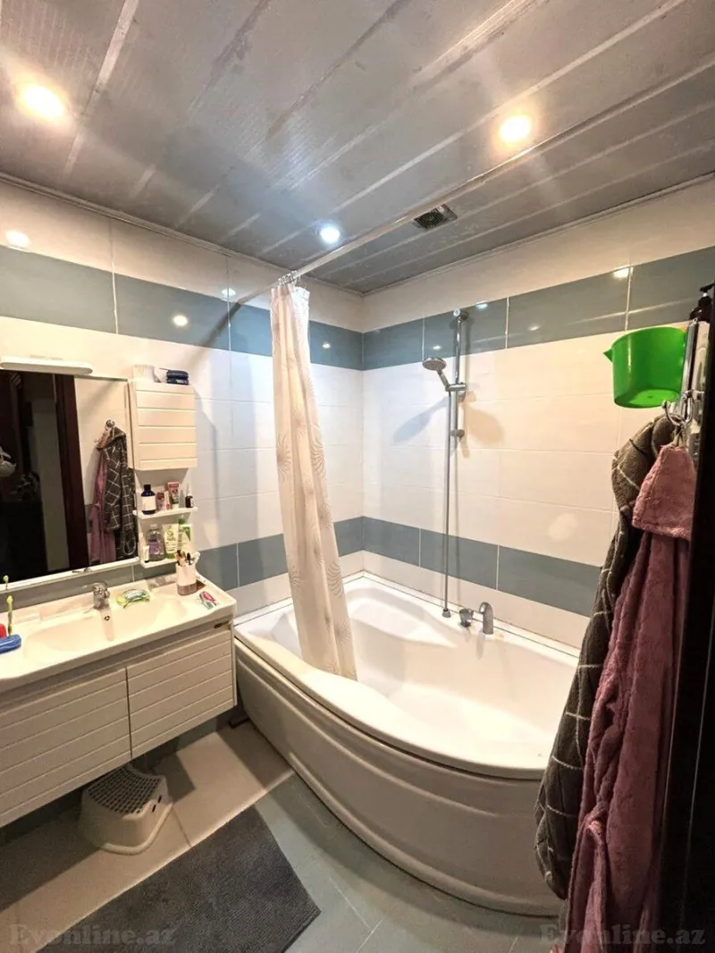 Satılır 3 otaqlı Mənzil Yeni tikili 120 m² 8-ci mikrorayon - şəkil 9