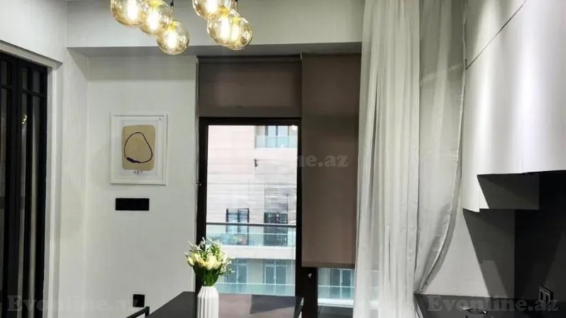 Satılır 3 otaqlı Mənzil Yeni tikili 148 m² 8 Noyabr m. - şəkil 6