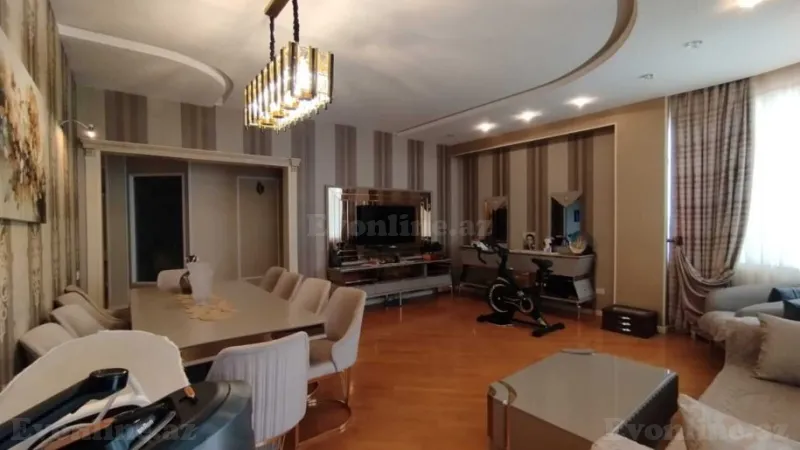 Satılır 4 otaqlı Mənzil Yeni tikili 150 m² 4-cü mikrorayon - şəkil 4