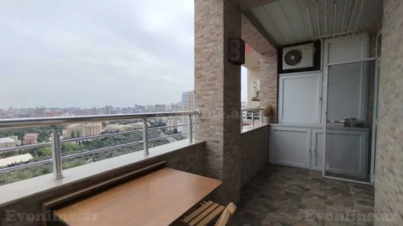 Satılır 4 otaqlı Mənzil Yeni tikili 150 m² 4-cü mikrorayon - şəkil 15