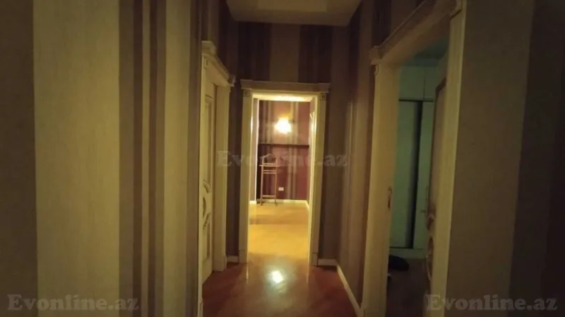 Satılır 4 otaqlı Mənzil Yeni tikili 150 m² 4-cü mikrorayon - şəkil 19