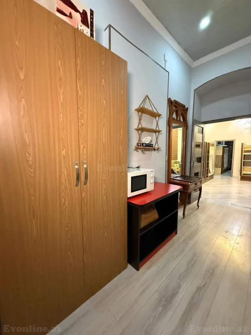 Kirayə verilir 2 otaqlı Mənzil Köhnə tikili 80 m² İçərişəhər m. - şəkil 6