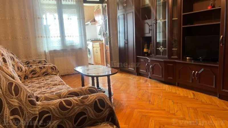 Kirayə verilir 2 otaqlı Mənzil Köhnə tikili 50 m² Nəriman Nərimanov m.