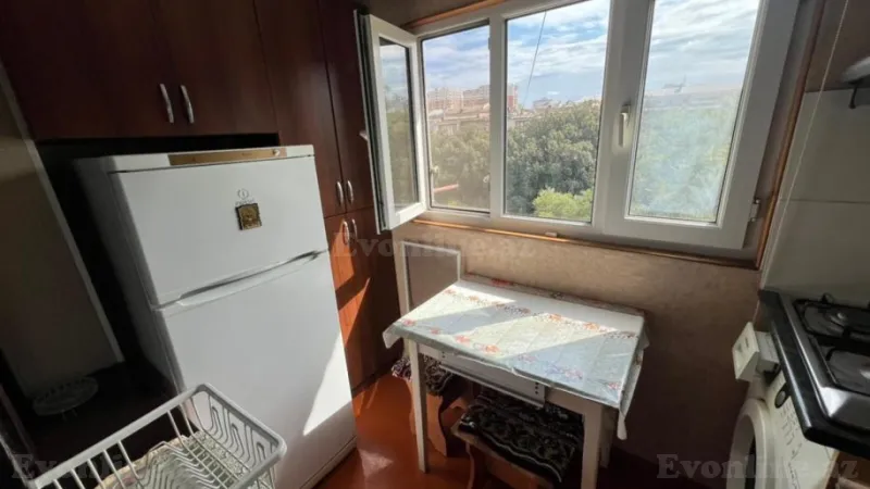 Kirayə verilir 2 otaqlı Mənzil Köhnə tikili 50 m² Nəriman Nərimanov m. - şəkil 10