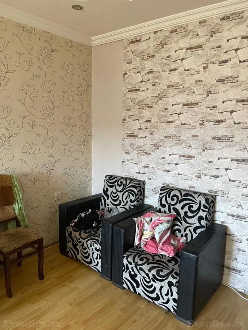 Satılır 2 otaqlı Mənzil Köhnə tikili 65 m² Binəqədi r. - şəkil 5