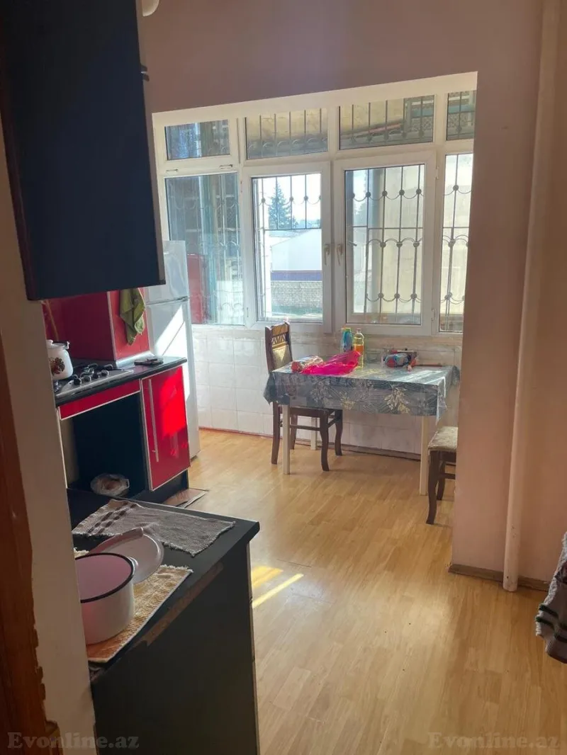 Satılır 2 otaqlı Mənzil Köhnə tikili 65 m² Binəqədi r. - şəkil 8