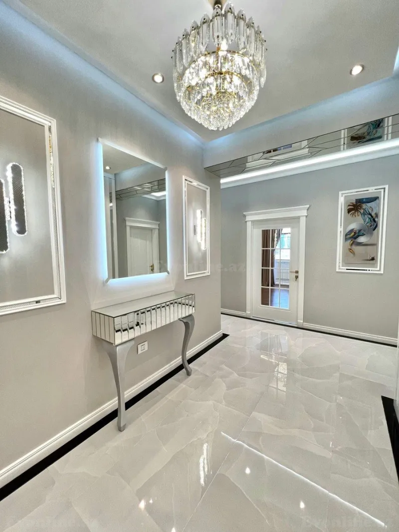 Satılır 3 otaqlı Mənzil Yeni tikili 108 m² 28 May m.