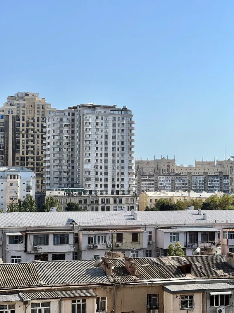 Satılır 3 otaqlı Mənzil Yeni tikili 108 m² 28 May m. - şəkil 26