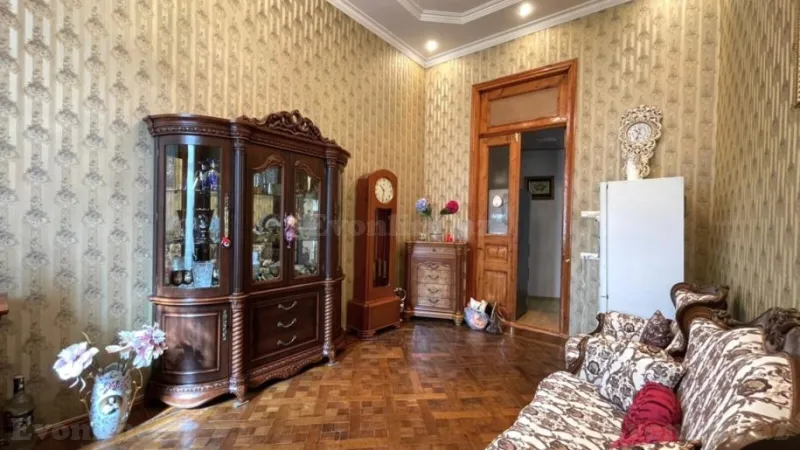 Satılır 3 otaqlı Mənzil Köhnə tikili 85 m² Sahil m. - şəkil 6