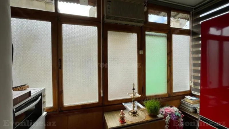 Satılır 3 otaqlı Mənzil Köhnə tikili 85 m² Sahil m. - şəkil 9