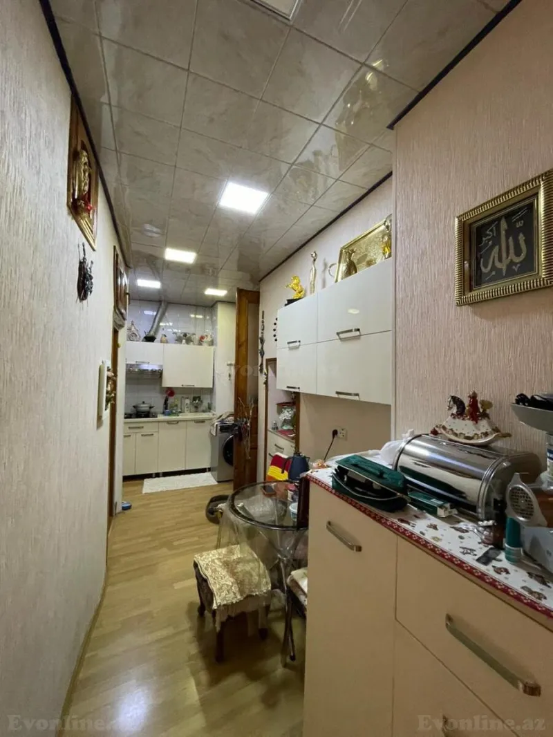 Satılır 3 otaqlı Mənzil Köhnə tikili 85 m² Sahil m. - şəkil 12