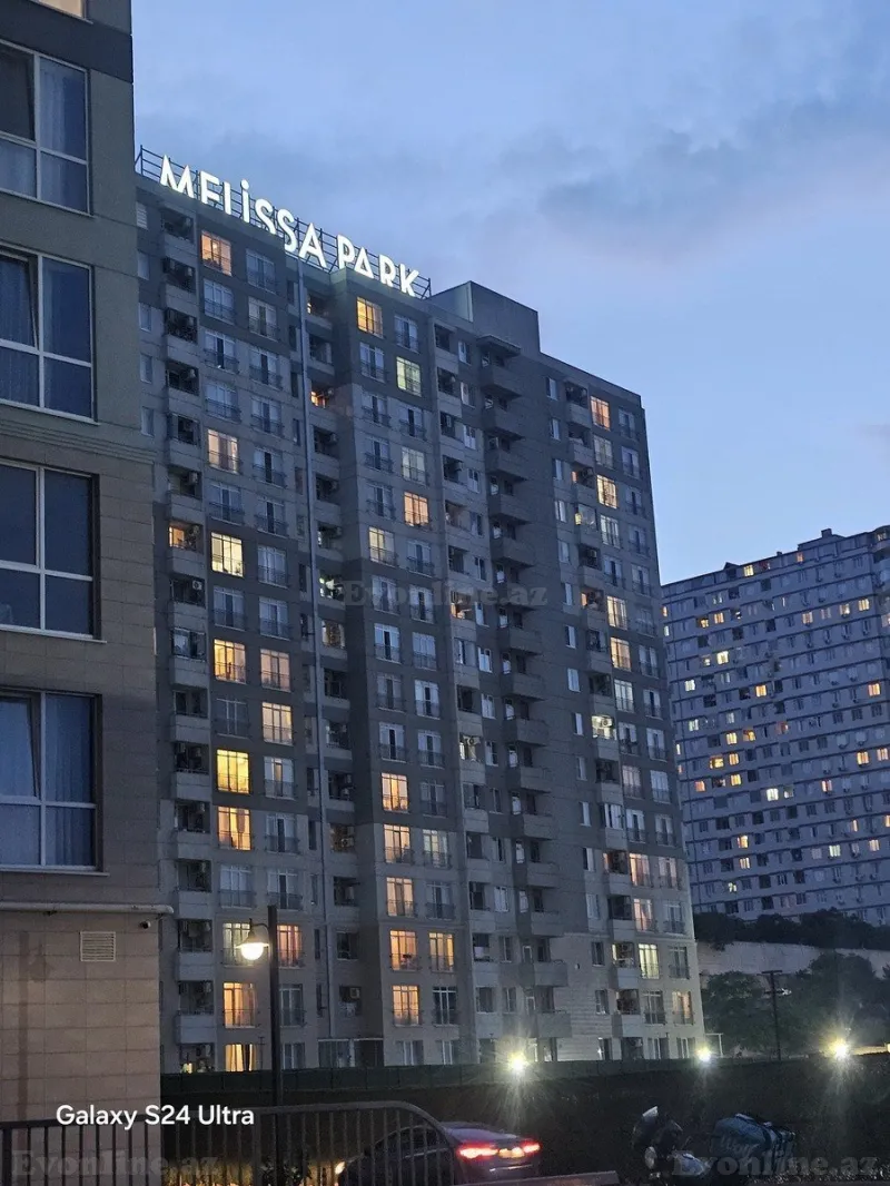 Kirayə verilir 1 otaqlı Mənzil Yeni tikili 30 m² 20 Yanvar m.
