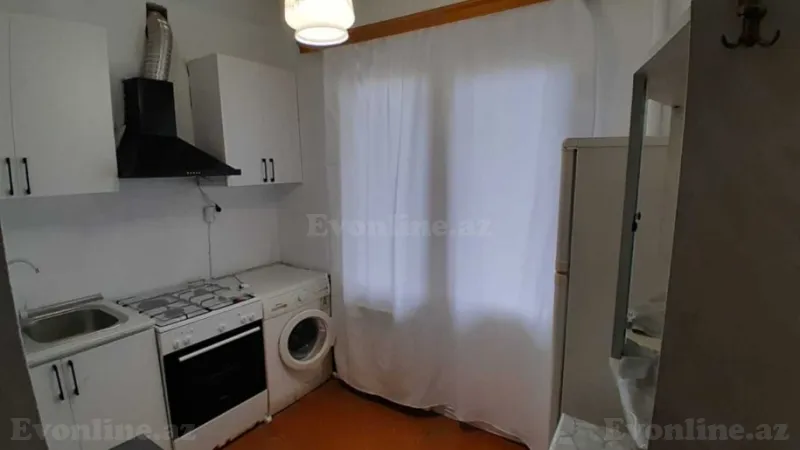 Kirayə verilir 1 otaqlı Mənzil Köhnə tikili 40 m² Binəqədi r. - şəkil 3