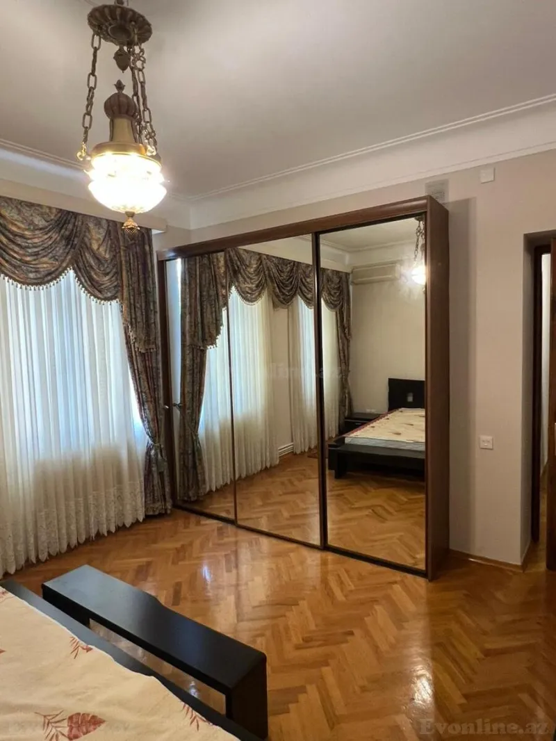 Kirayə verilir 3 otaqlı Mənzil Köhnə tikili 80 m² 28 May m. - şəkil 8