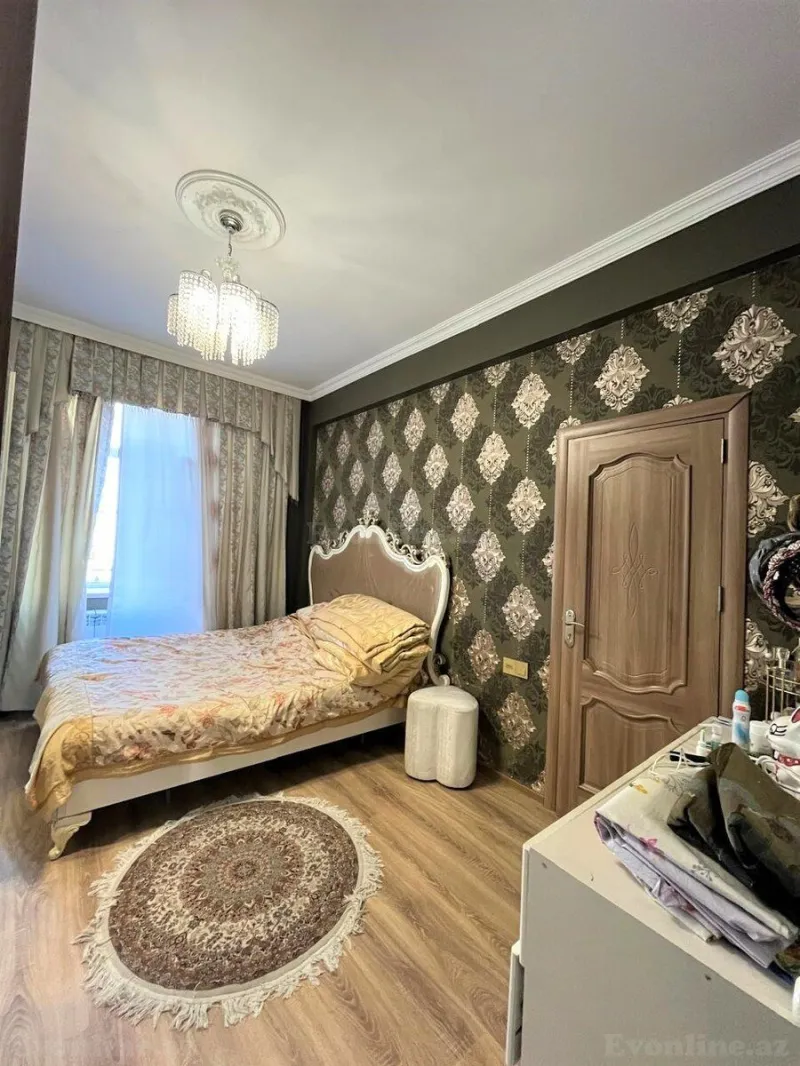Satılır 4 otaqlı Mənzil Yeni tikili 120 m² Yasamal