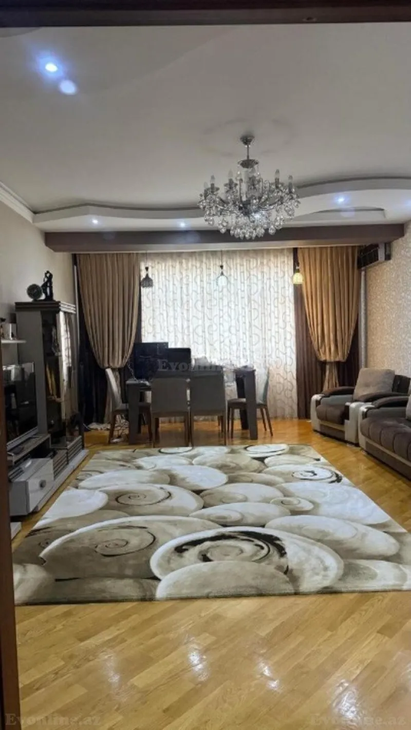 Satılır 3 otaqlı Mənzil Yeni tikili 135 m² 9-cu mikrorayon