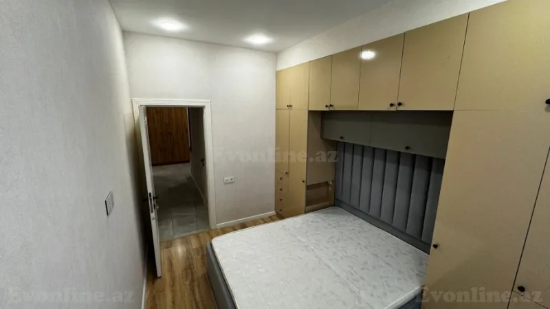 Satılır 2 otaqlı Mənzil Yeni tikili 70 m² Neftçilər m. - şəkil 3