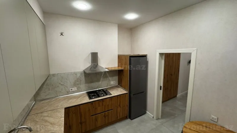 Satılır 2 otaqlı Mənzil Yeni tikili 70 m² Neftçilər m. - şəkil 4