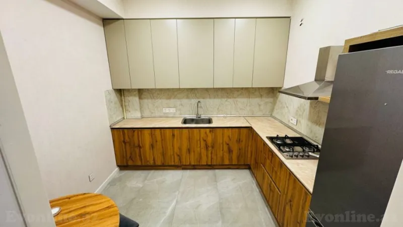 Satılır 2 otaqlı Mənzil Yeni tikili 70 m² Neftçilər m. - şəkil 5