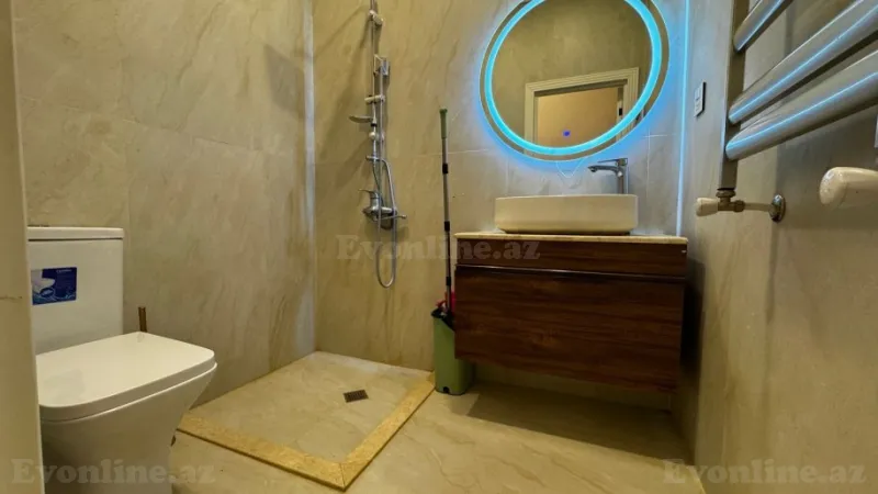 Satılır 2 otaqlı Mənzil Yeni tikili 70 m² Neftçilər m. - şəkil 7