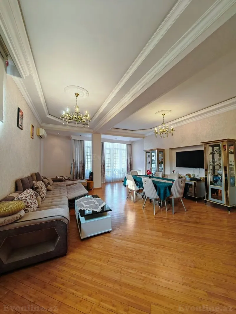 Kirayə verilir 3 otaqlı Mənzil Yeni tikili 150 m² Nərimanov r.