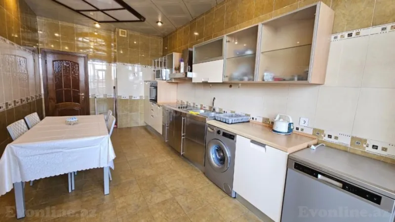 Kirayə verilir 4 otaqlı Mənzil Yeni tikili 200 m² 28 May m. - şəkil 10