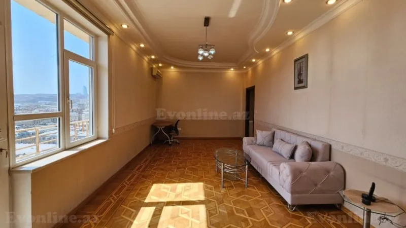 Kirayə verilir 4 otaqlı Mənzil Yeni tikili 200 m² 28 May m. - şəkil 15