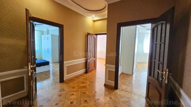 Kirayə verilir 4 otaqlı Mənzil Yeni tikili 200 m² 28 May m. - şəkil 21