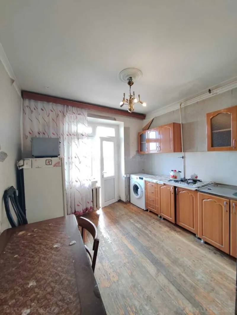 Satılır 3 otaqlı Mənzil Köhnə tikili 80 m² Xalqlar Dostluğu m. - şəkil 11